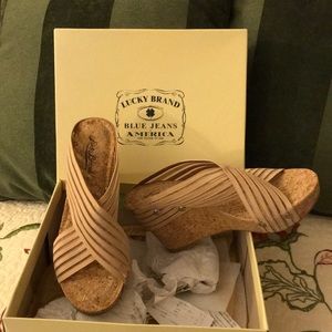 Lucky Brand Wedge Sandals